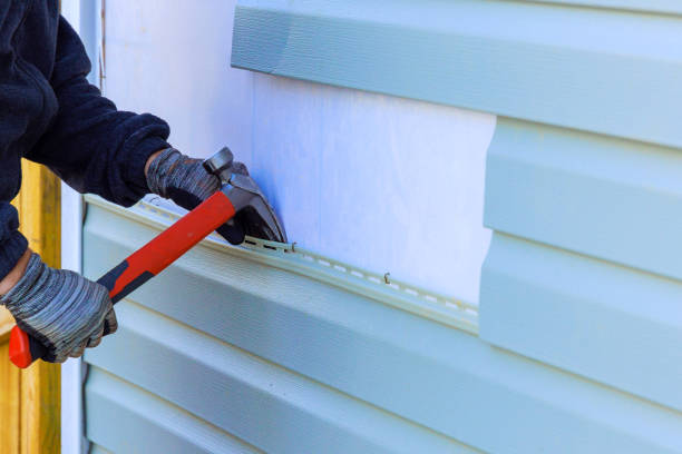 Best Residential Vinyl Siding Installation  in Tupelo, MS